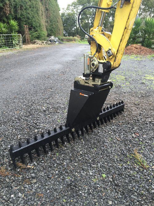 tilt hitch, tilt coupler, tilt bucket, tilt head, mini tilt, mini tilt hitch